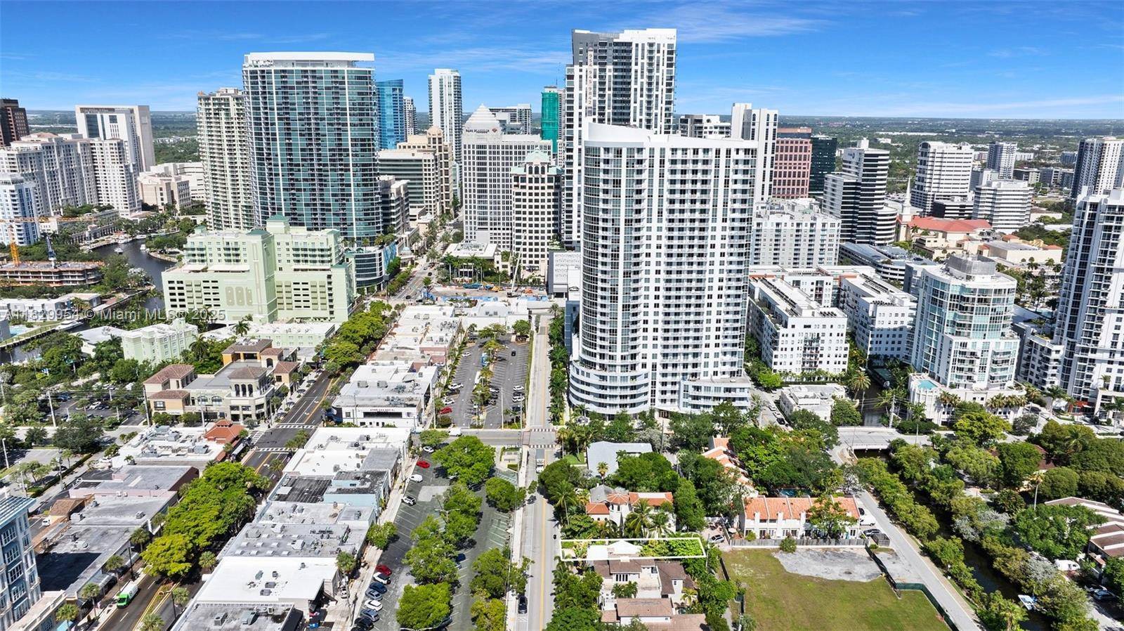 Fort Lauderdale, FL 33301,817 SE 2nd Ct