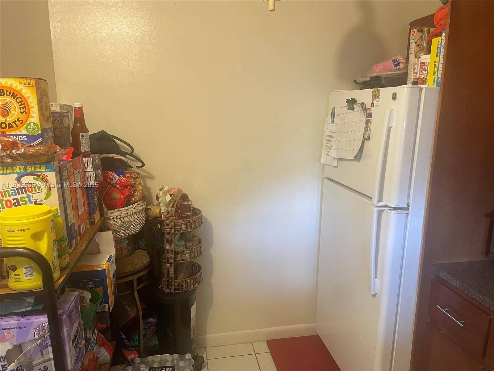 Miramar, FL 33025,3399 Foxcroft Rd #315