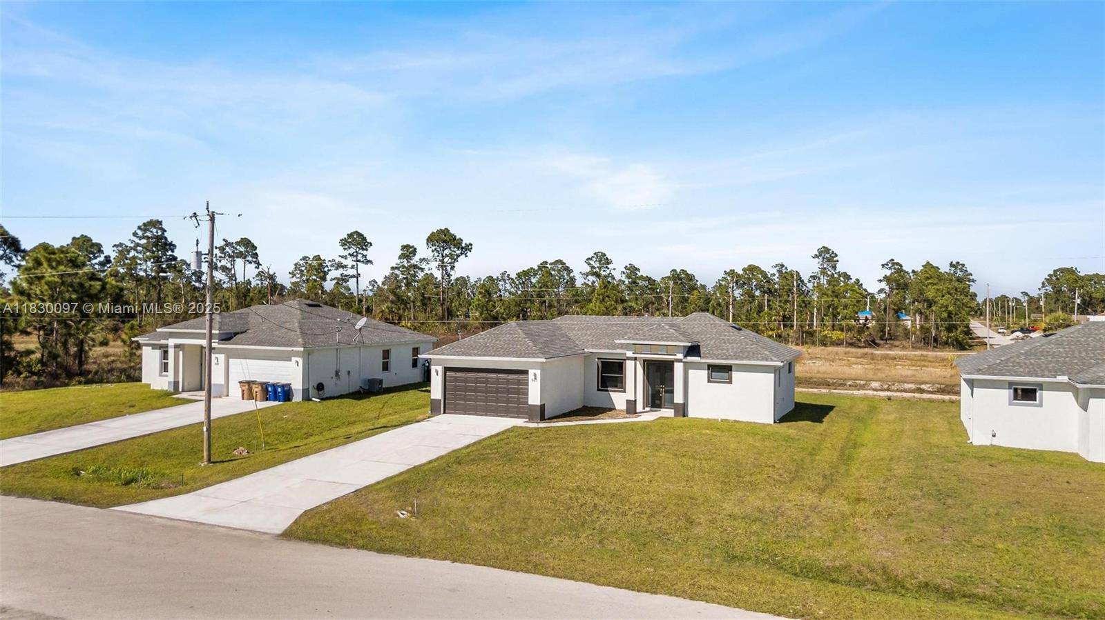 Lehigh Acres, FL 33974,933 GLEASON ST