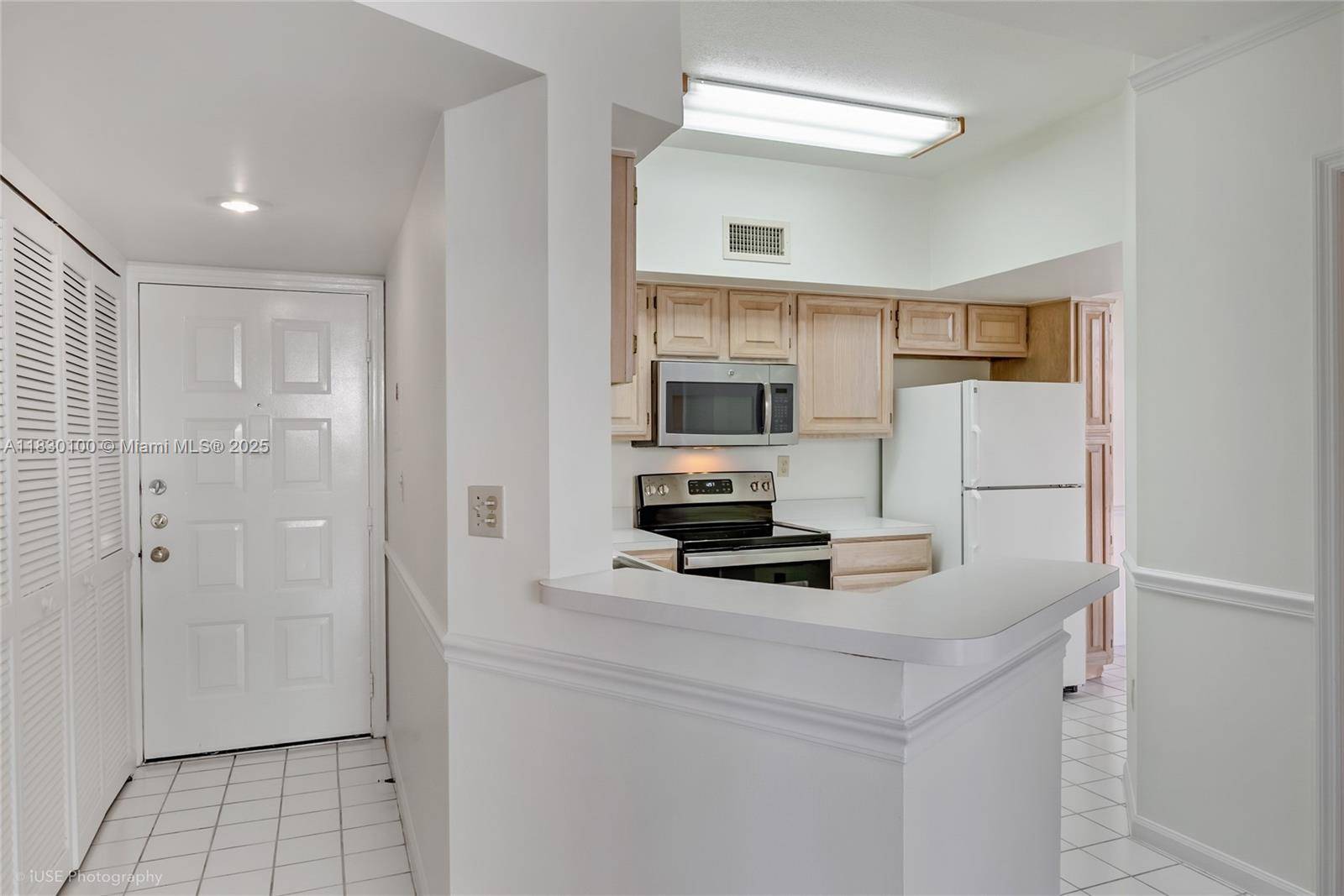Coral Gables, FL 33146,1280 S Alhambra Cir #2412