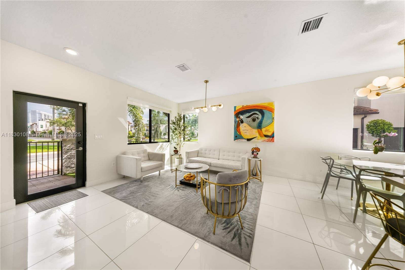 Doral, FL 33166,8368 Central Park Blvd