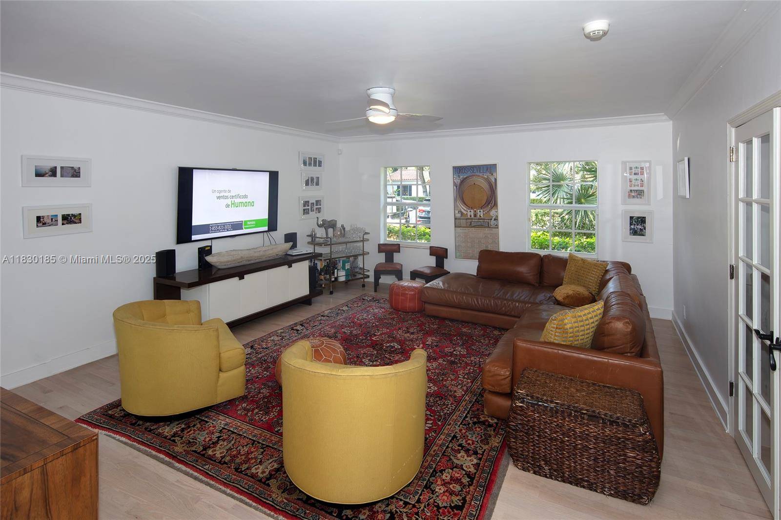 Coral Gables, FL 33146,6925 Camarin St