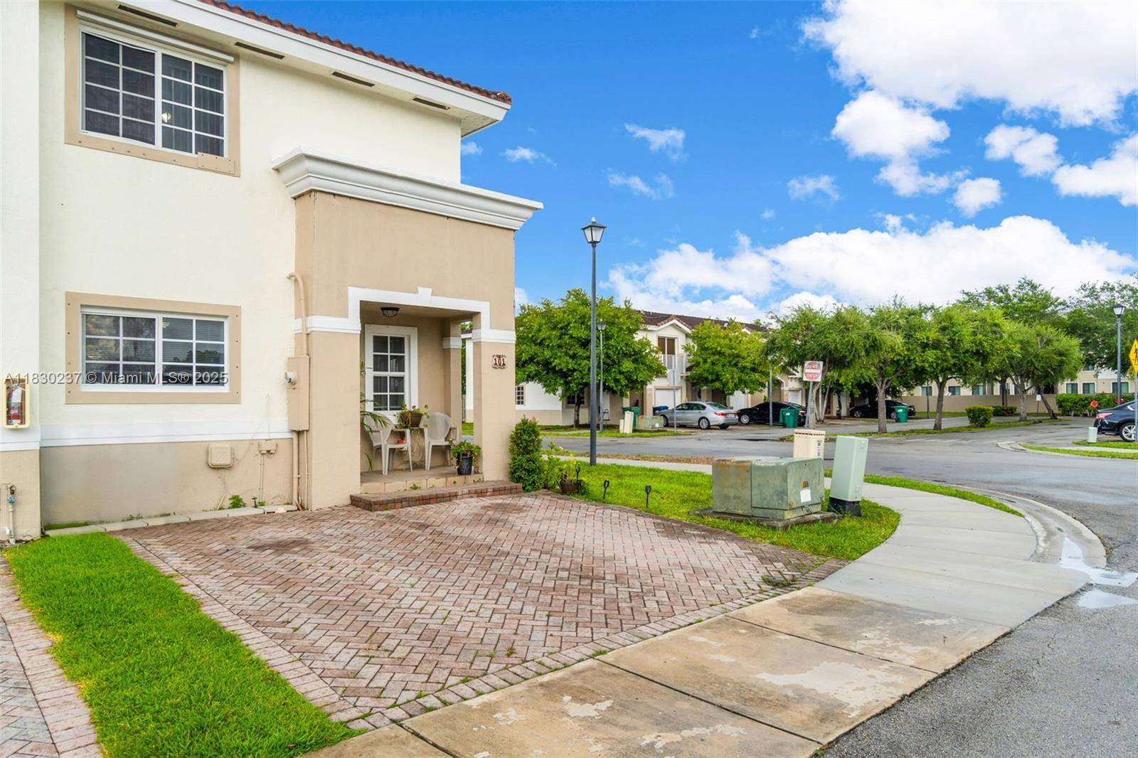 Homestead, FL 33032,14062 SW 260th St #101