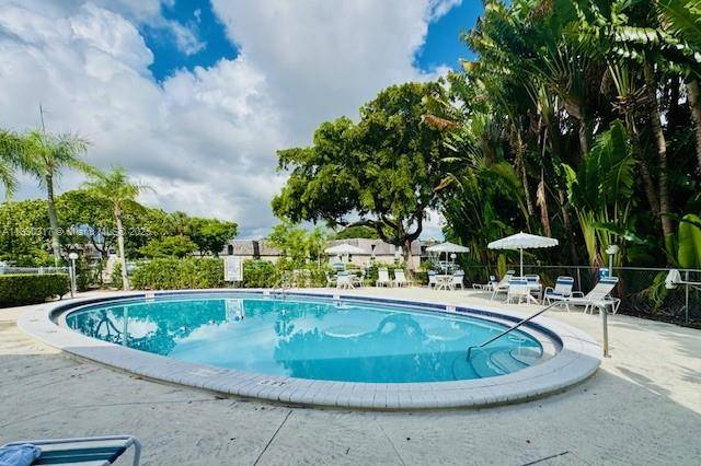 Oakland Park, FL 33309,3109 Oakland Shores Dr #G102