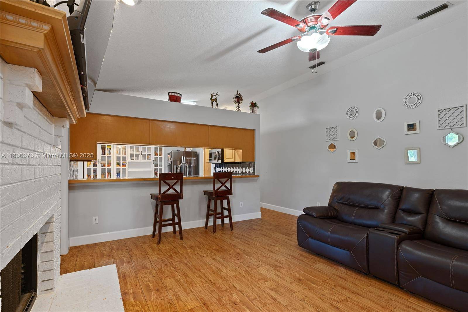 Orlando, FL 32709,21805 JINGLE RD