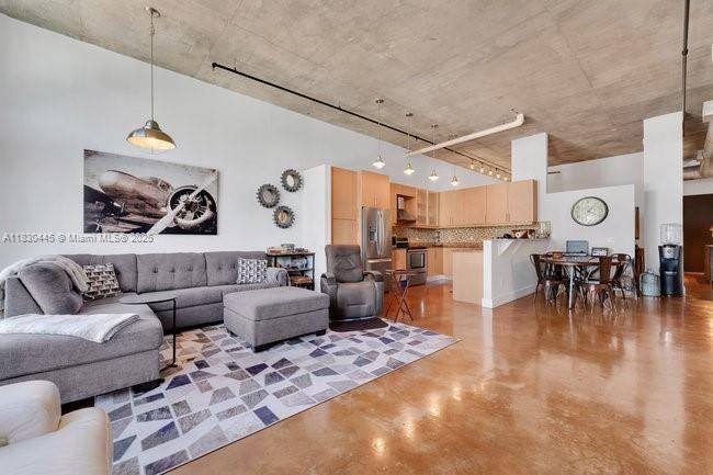 Delray Beach, FL 33483,180 NE 4th Ave #306