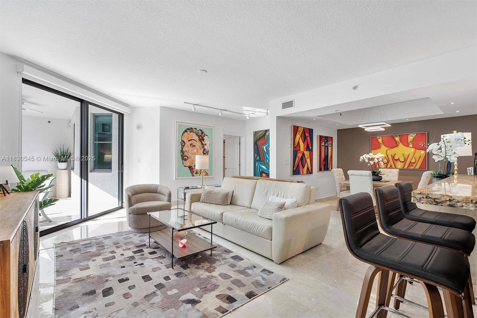 Miami Beach, FL 33139,110 Washington Ave #1608