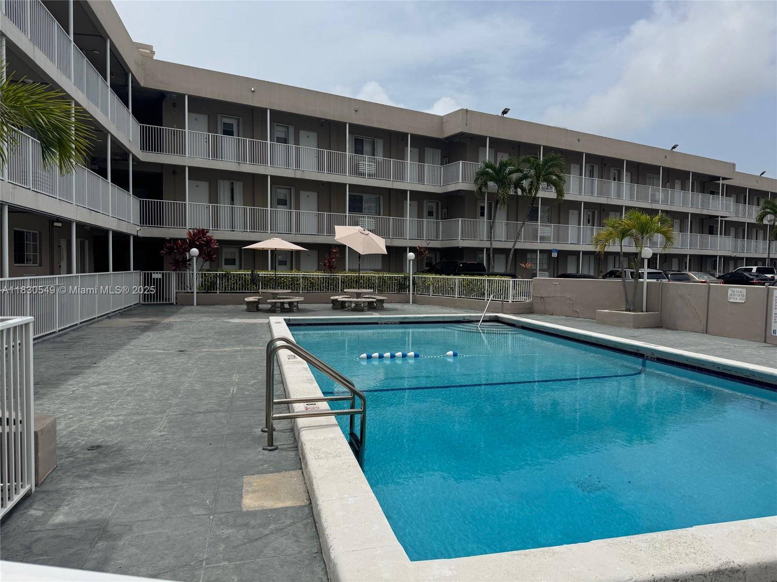 Coral Gables, FL 33146,6580 Santona St #A34