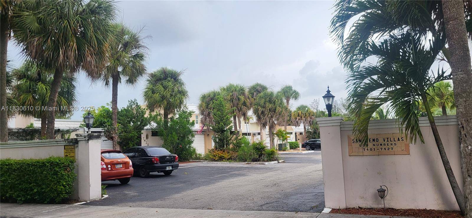 Miami Lakes, FL 33014,7423 Big Cypress Dr