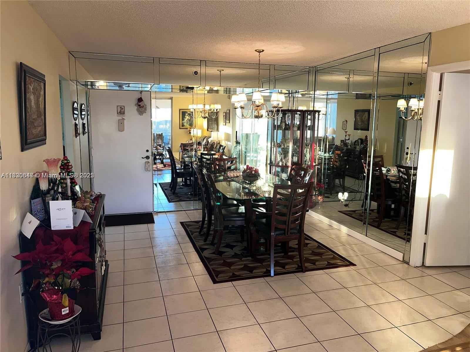 Pembroke Pines, FL 33026,1200 Saint Charles Pl #708