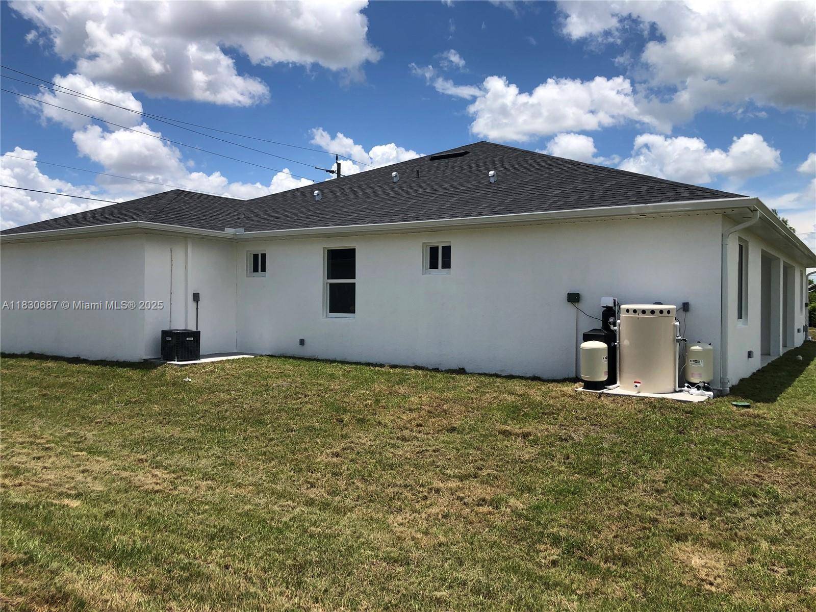 Lehigh Acres, FL 33973,4568/4570 Golfview Blvd