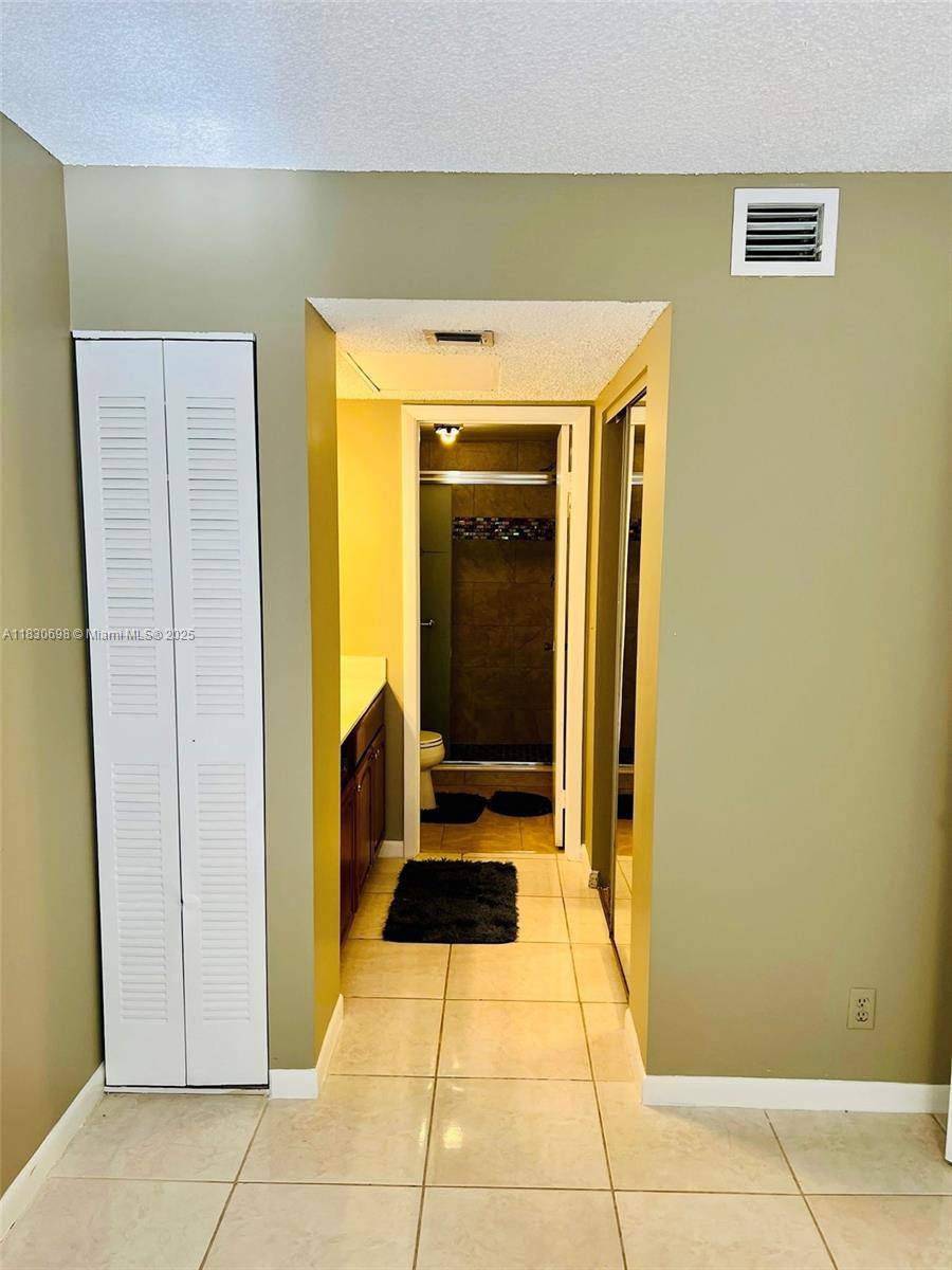 Coral Springs, FL 33076,9701 Westview Dr #1437