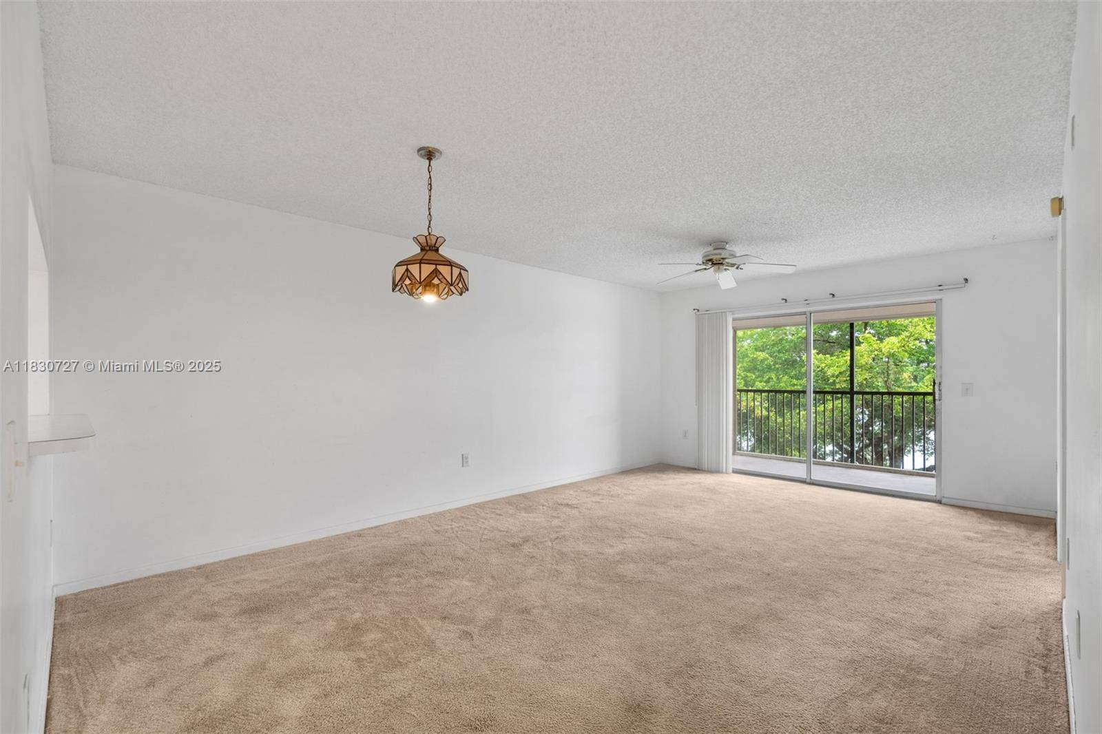 Pembroke Pines, FL 33027,13701 SW 12th St #405A