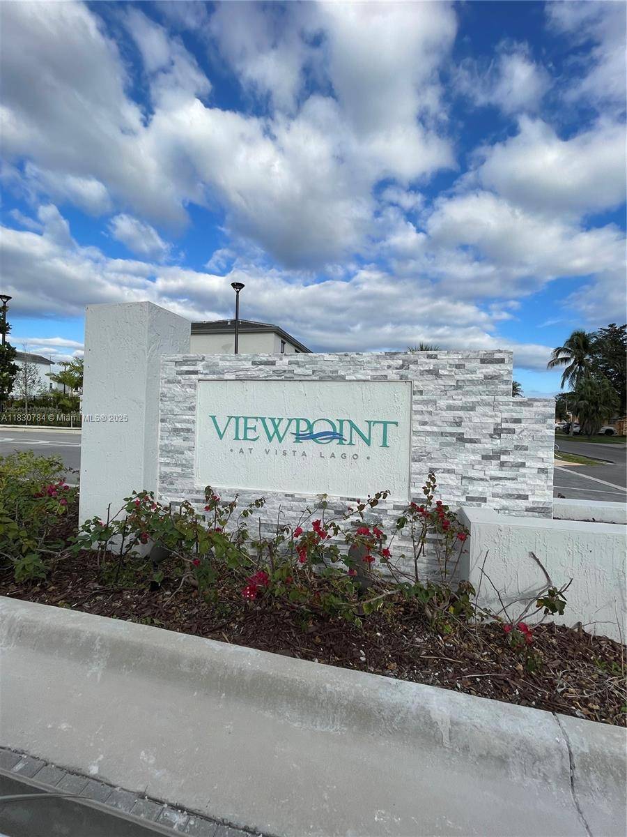 Miami Gardens, FL 33169,20433 NW 4th Ct #20433