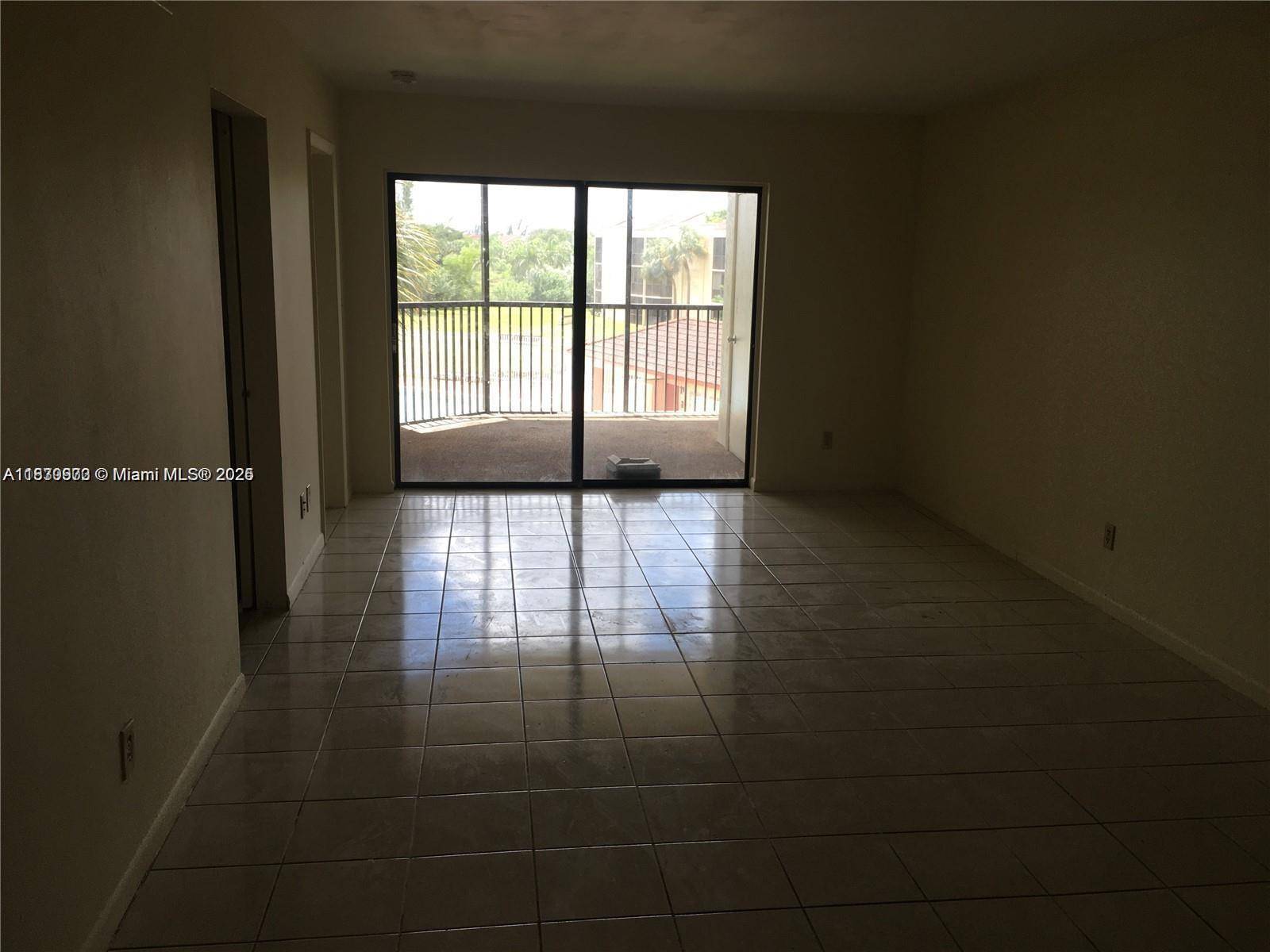 Miramar, FL 33025,3396 Foxcroft Rd #308