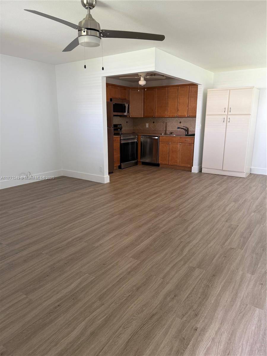 Delray Beach, FL 33446,67 Monaco B #B