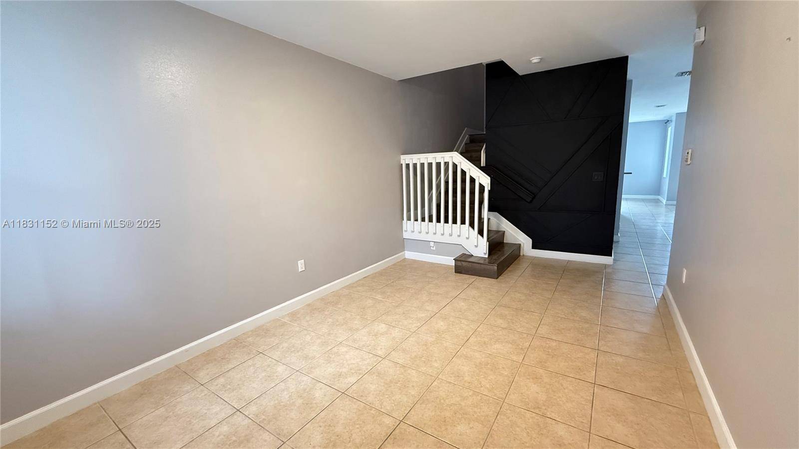 Doral, FL 33178,10758 NW 76th Ln