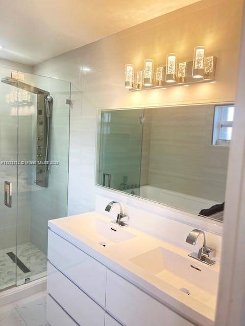 Pembroke Pines, FL 33028,15271 NW 6th Ct