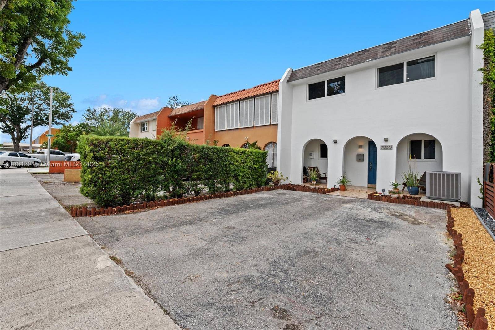 Hialeah, FL 33014,7030 W 2nd Ct