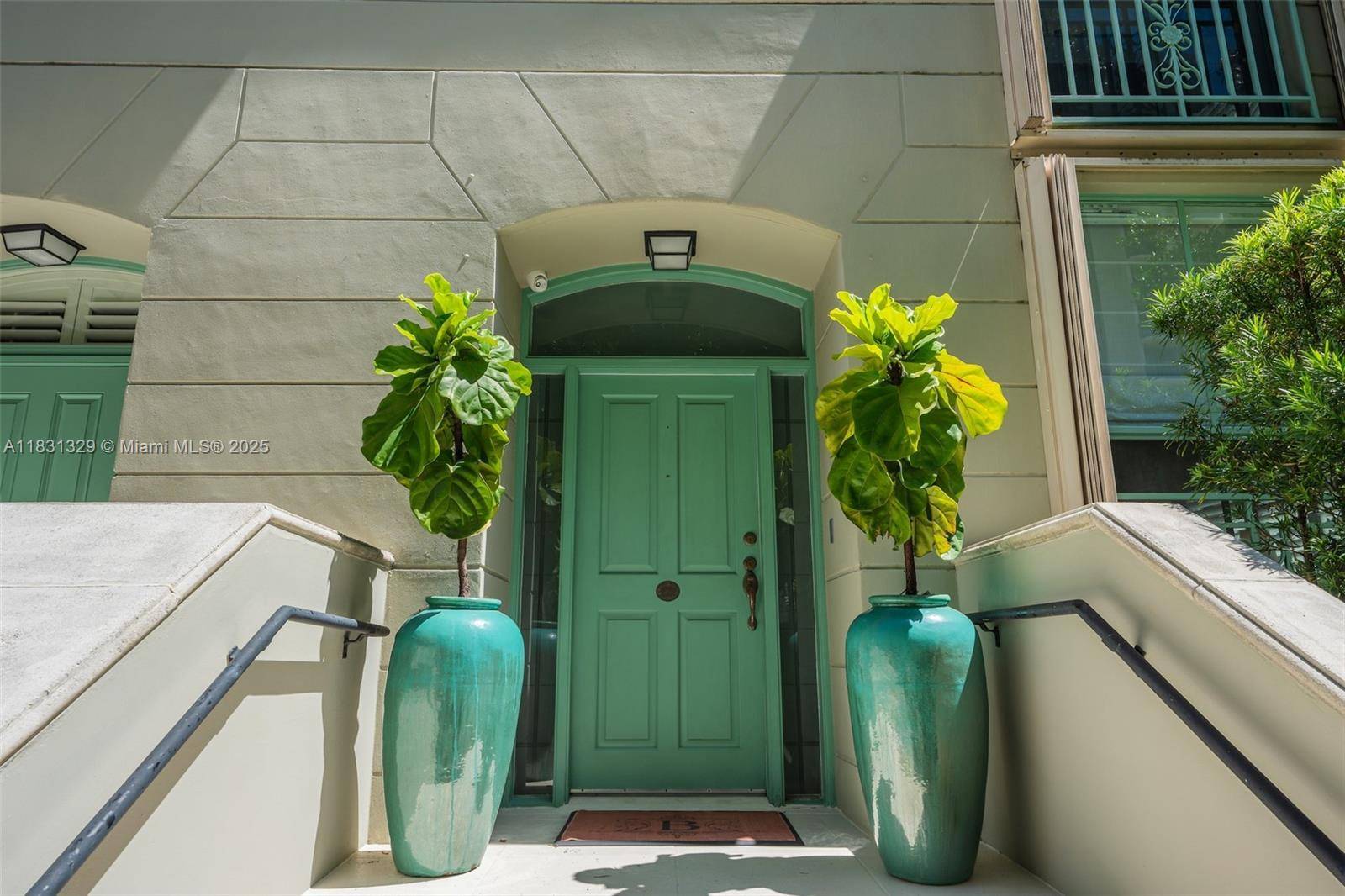 Coral Gables, FL 33134,618 Valencia Ave #101