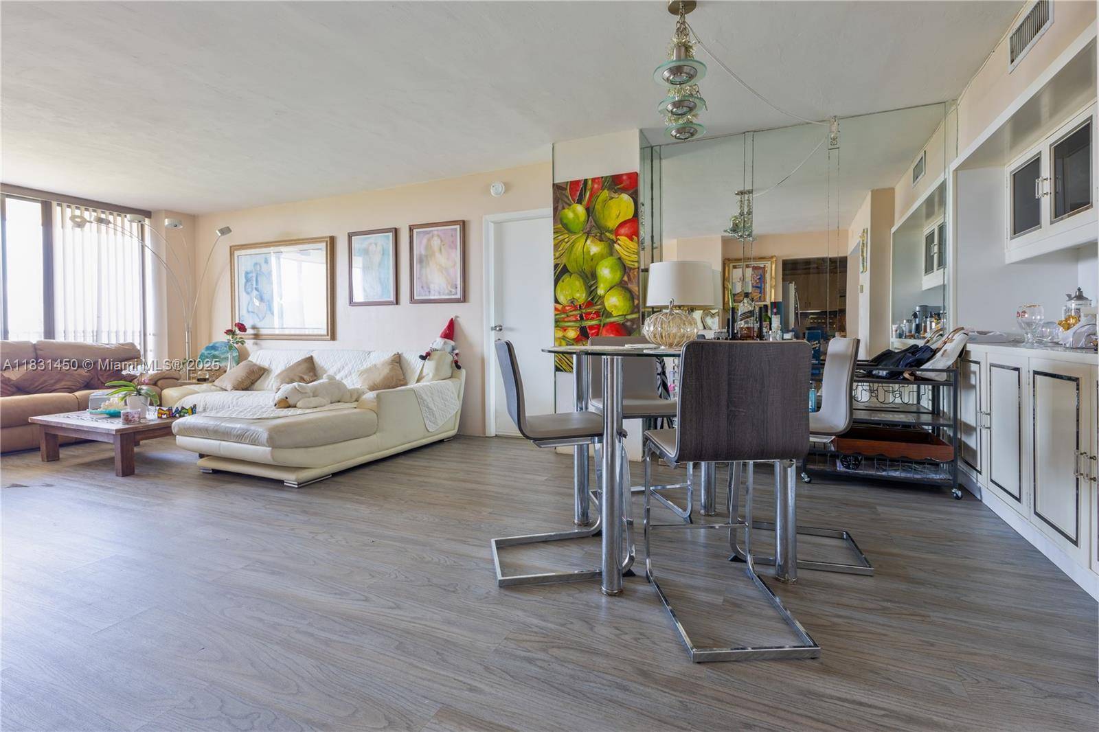 Aventura, FL 33180,20379 W Country Club Dr #2636