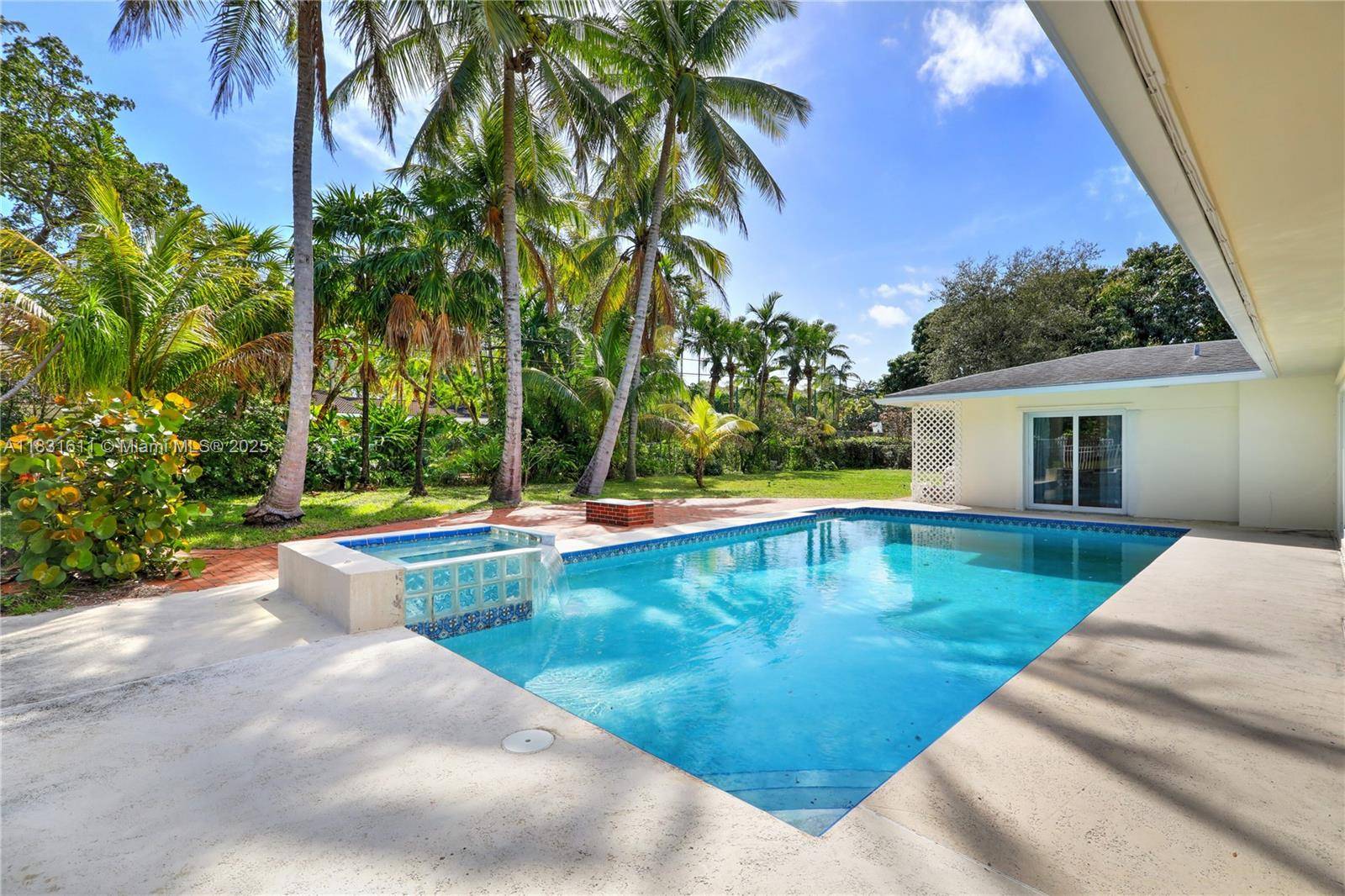 Pinecrest, FL 33156,12501 Moss Ranch Rd