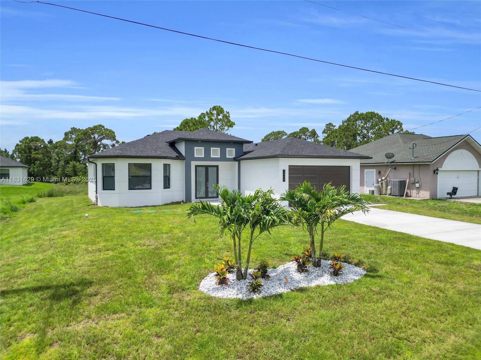 Lehigh Acres, FL 33976,2505 40TH