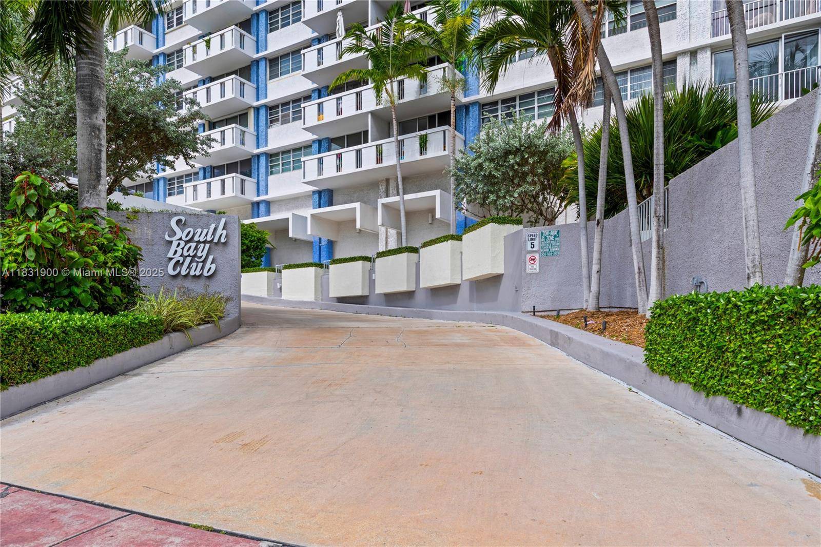 Miami Beach, FL 33139,800 West Ave #636