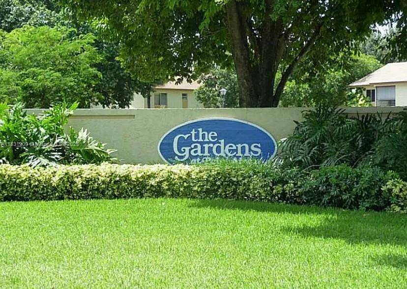 Pompano Beach, FL 33069,514 Gardens Dr #101
