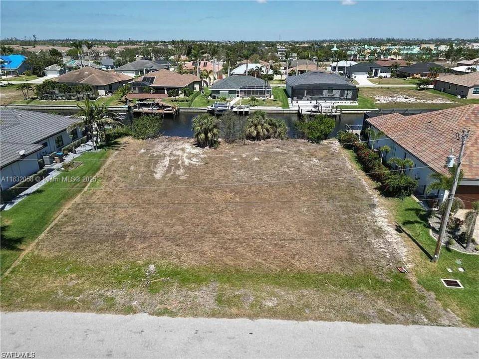 Cape Coral, FL 33914,2527 SW 25TH TER