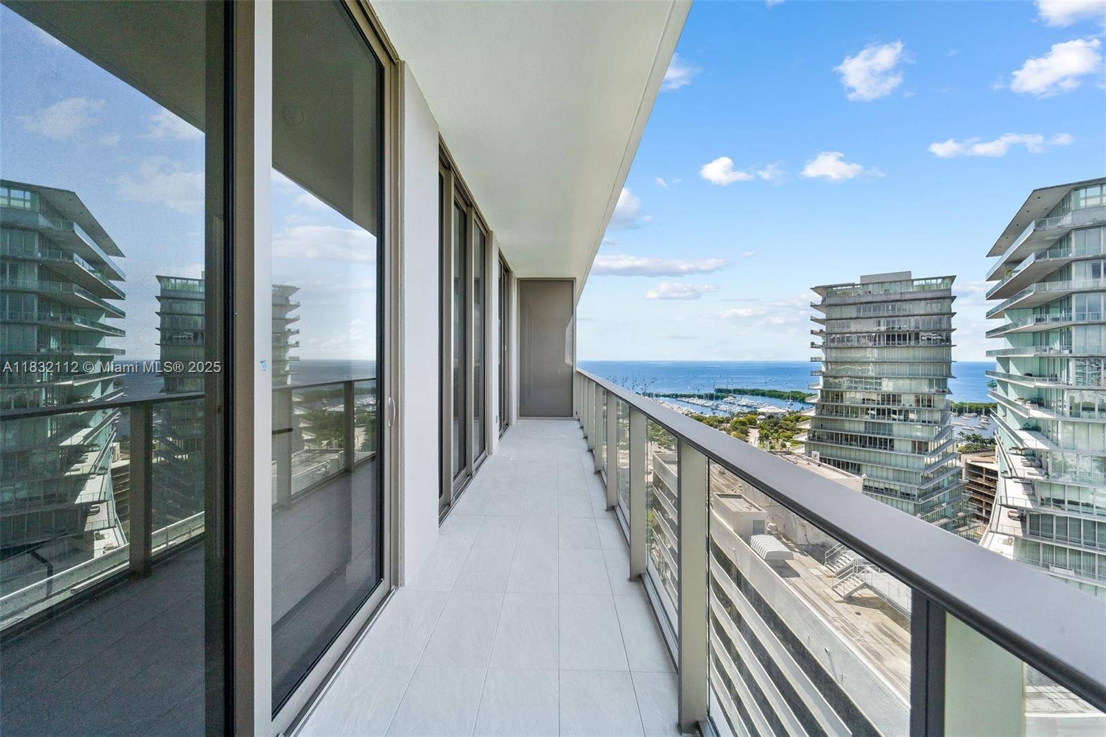 Coconut Grove, FL 33133,2678 Tigertail Ave #2005