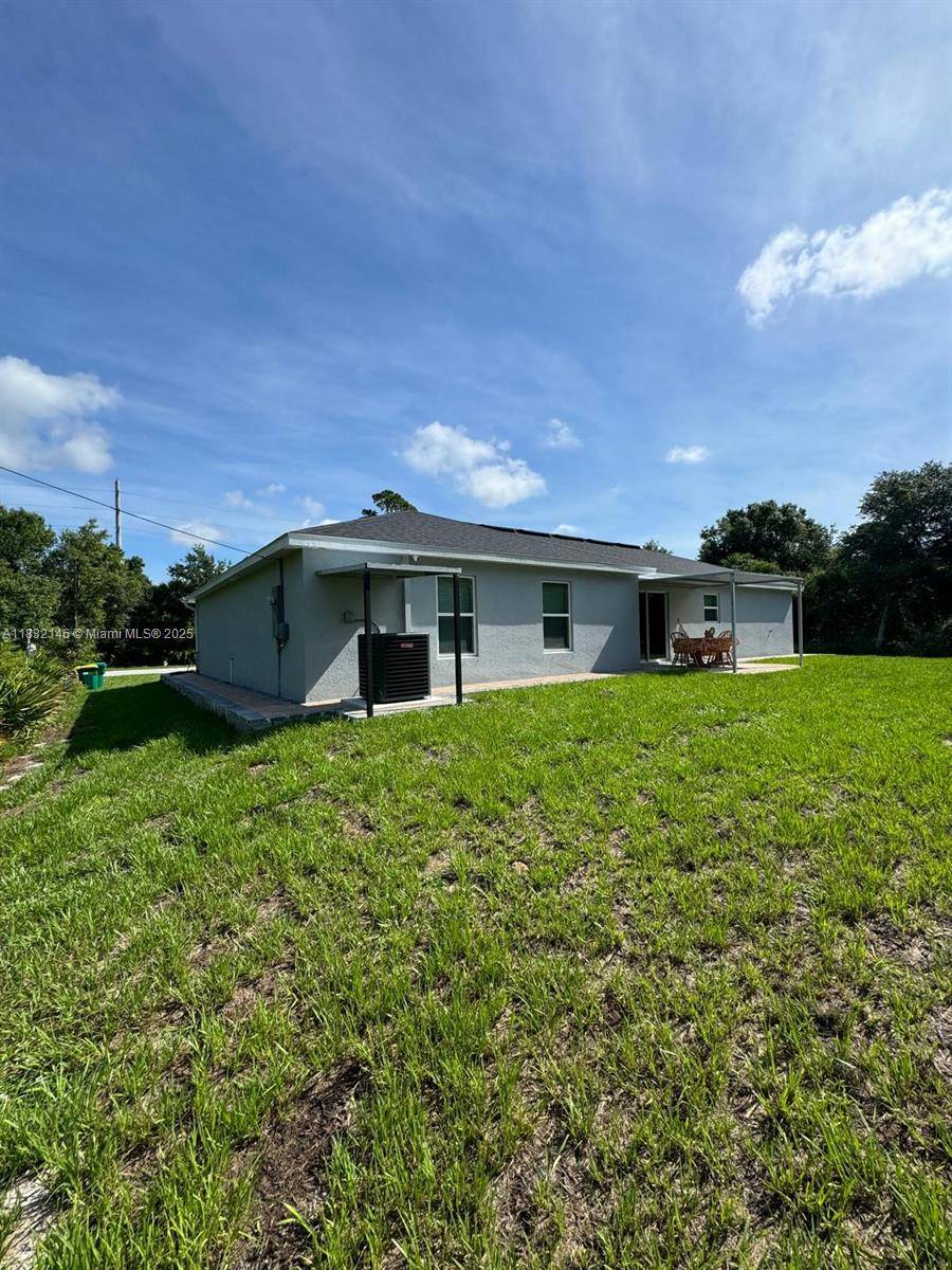 Port Charlotte, FL 33954,21359 BACHMANN BLVD