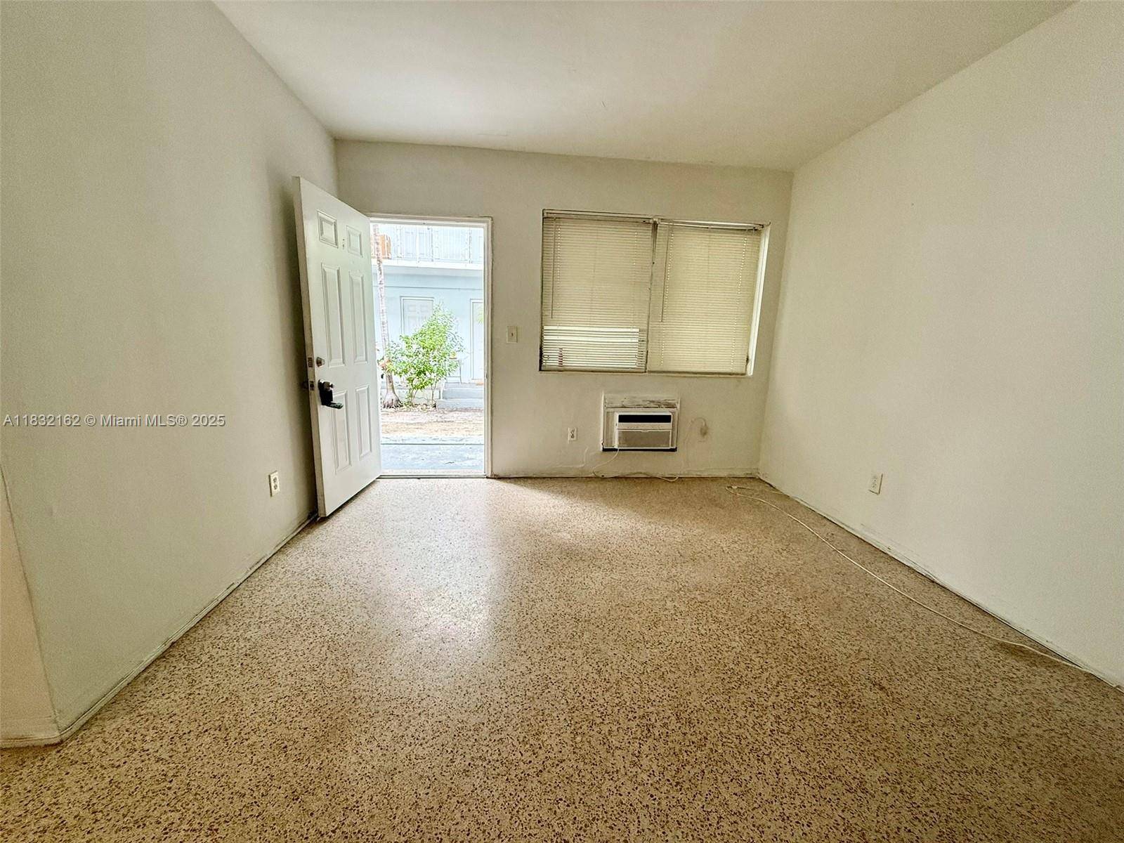 Miami Beach, FL 33141,780 81st St #4