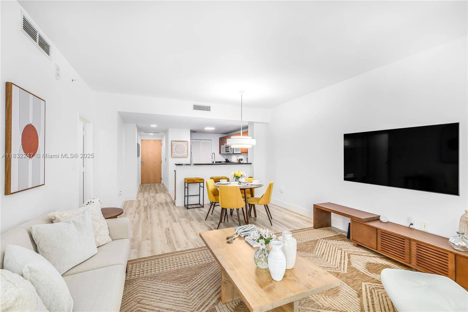 Miami, FL 33132,253 NE 2nd St #1606