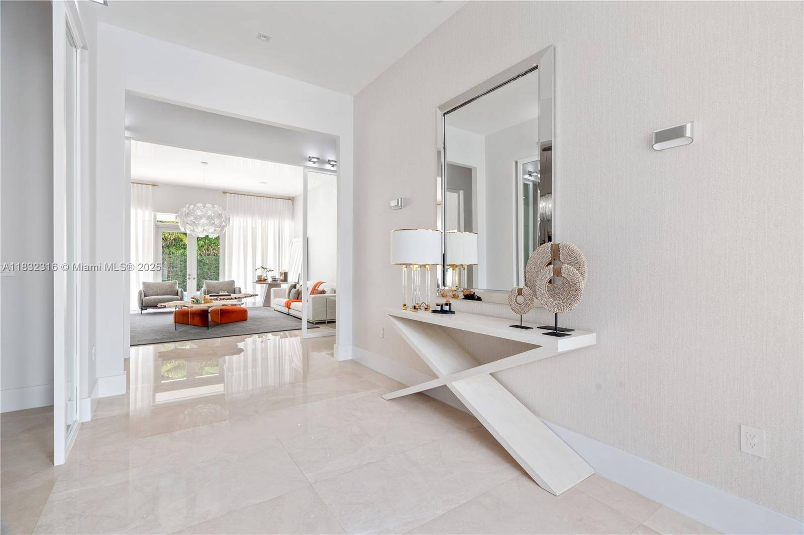 Pinecrest, FL 33156,12401 SW 82nd Ave