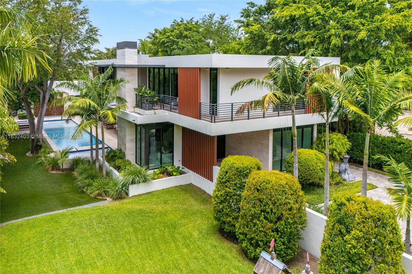 Miami, FL 33143,7610 SW 48th Ct