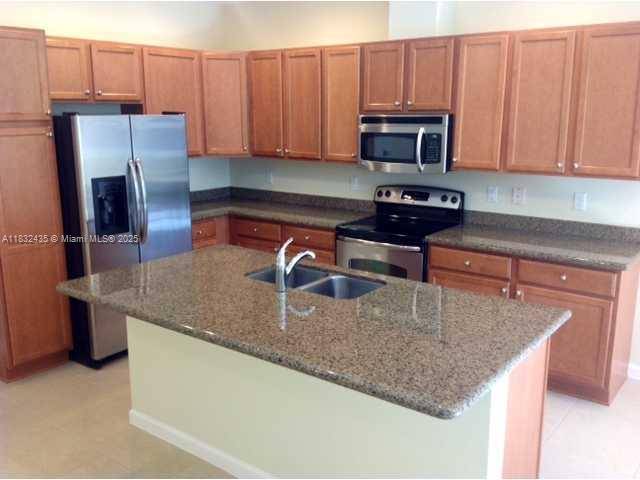 Cooper City, FL 33024,2950 St Thomas Dr #2950