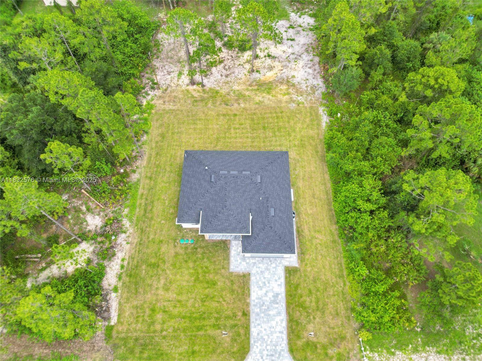 Lehigh Acres, FL 33972,1018 Calvin Ave
