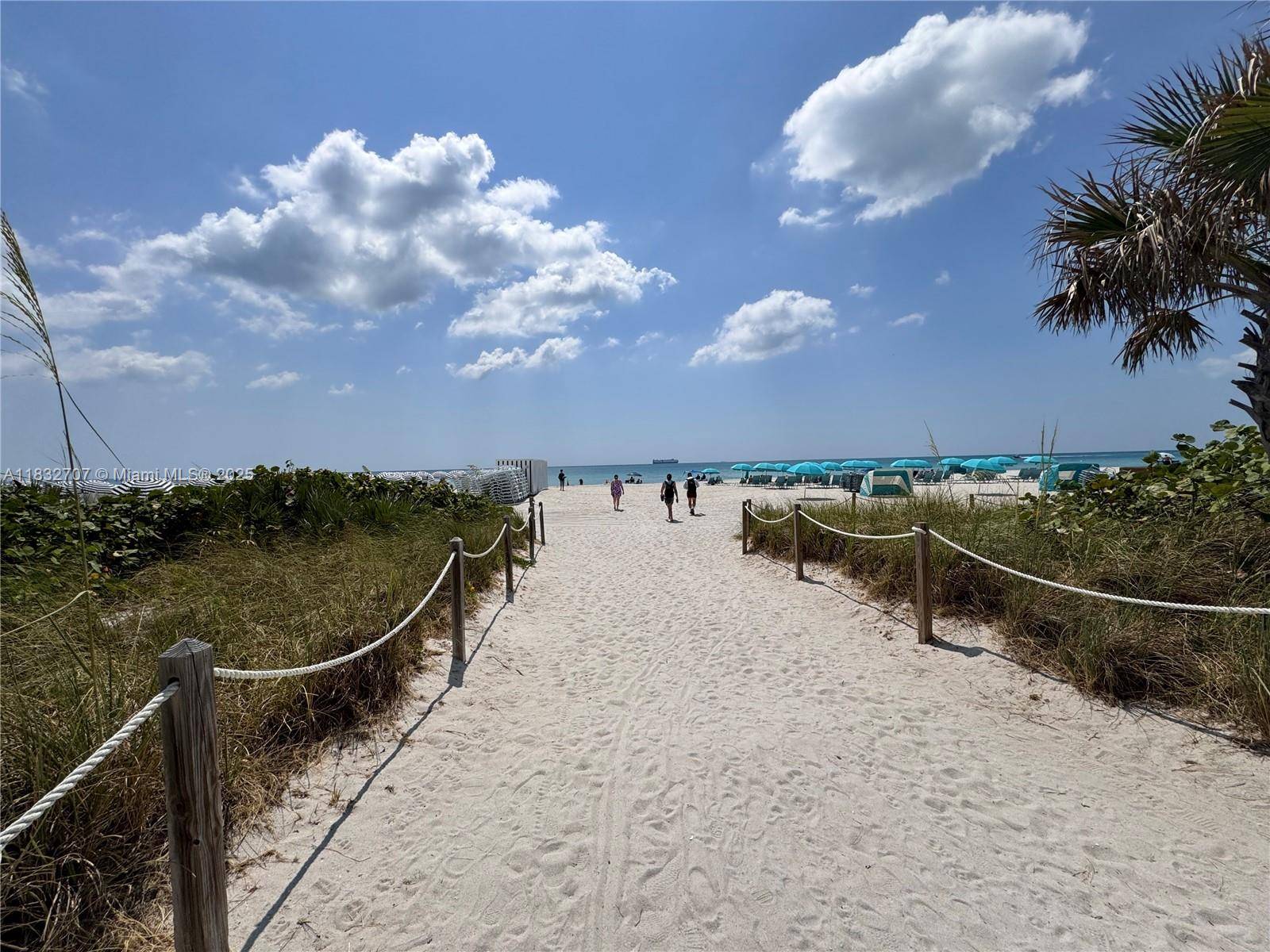 Miami Beach, FL 33140,2899 Collins Ave #608