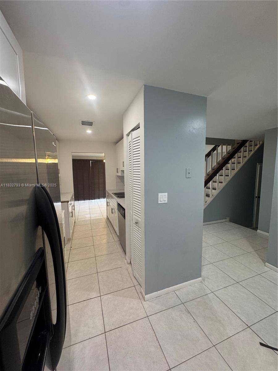 Plantation, FL 33324,834 NW 81st Way #8