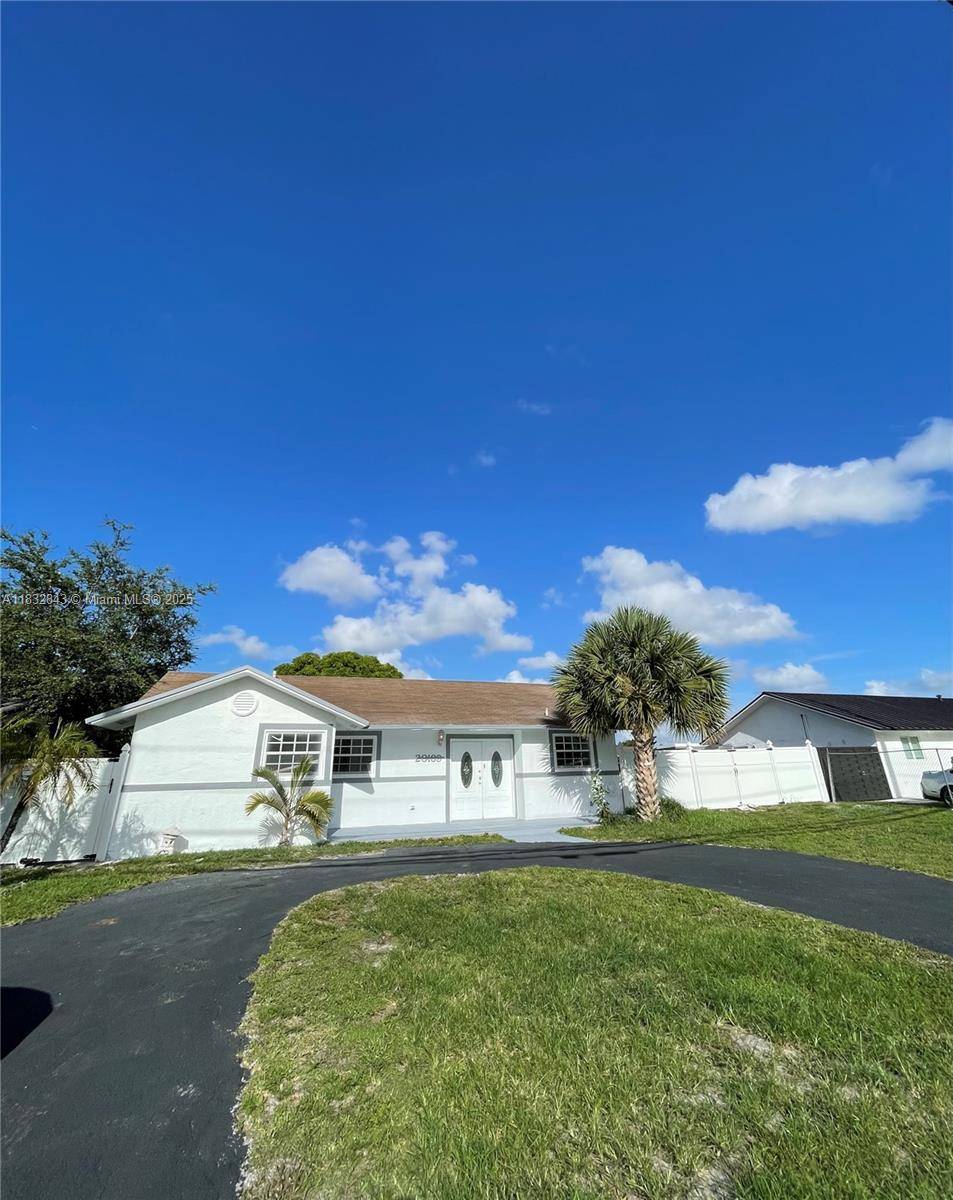 Miami Gardens, FL 33055,20189 NW 47th Ave