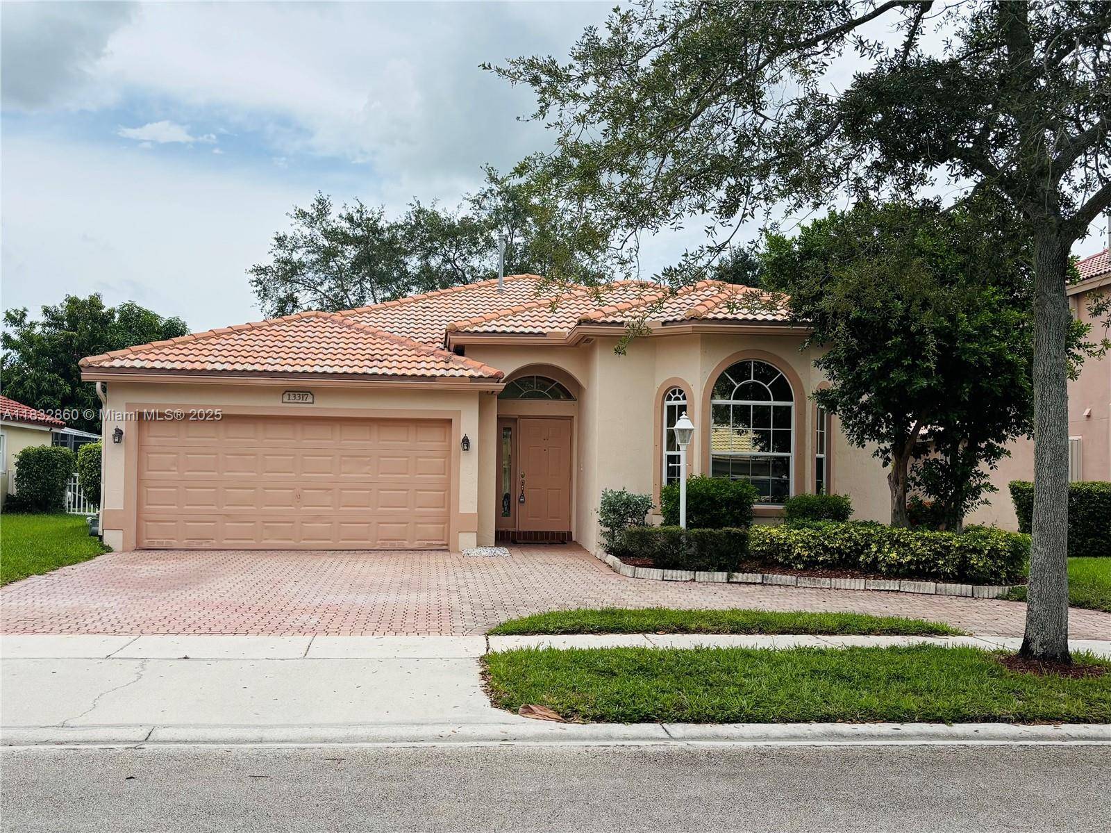 Pembroke Pines, FL 33028,13317 NW 15th Ct