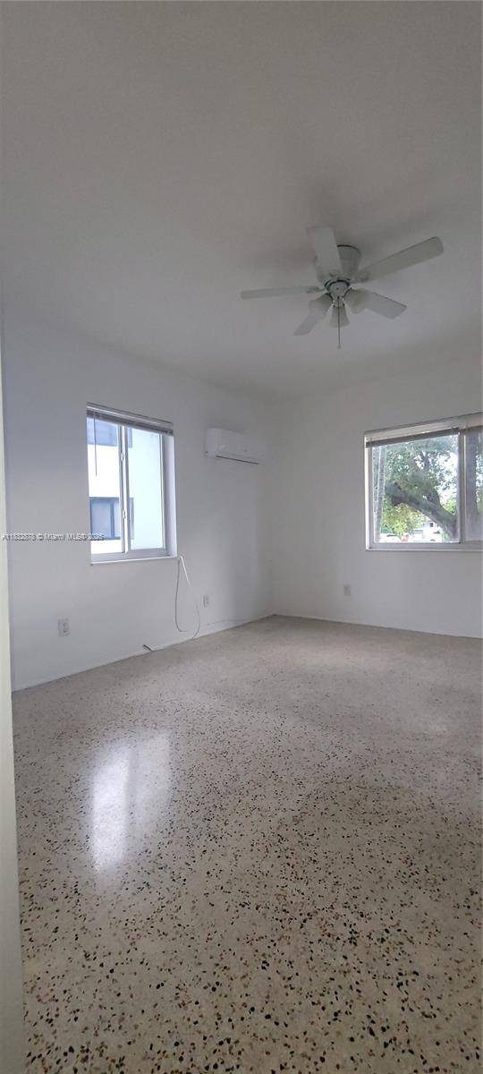 Miami, FL 33129,350 SW 15th Rd #8