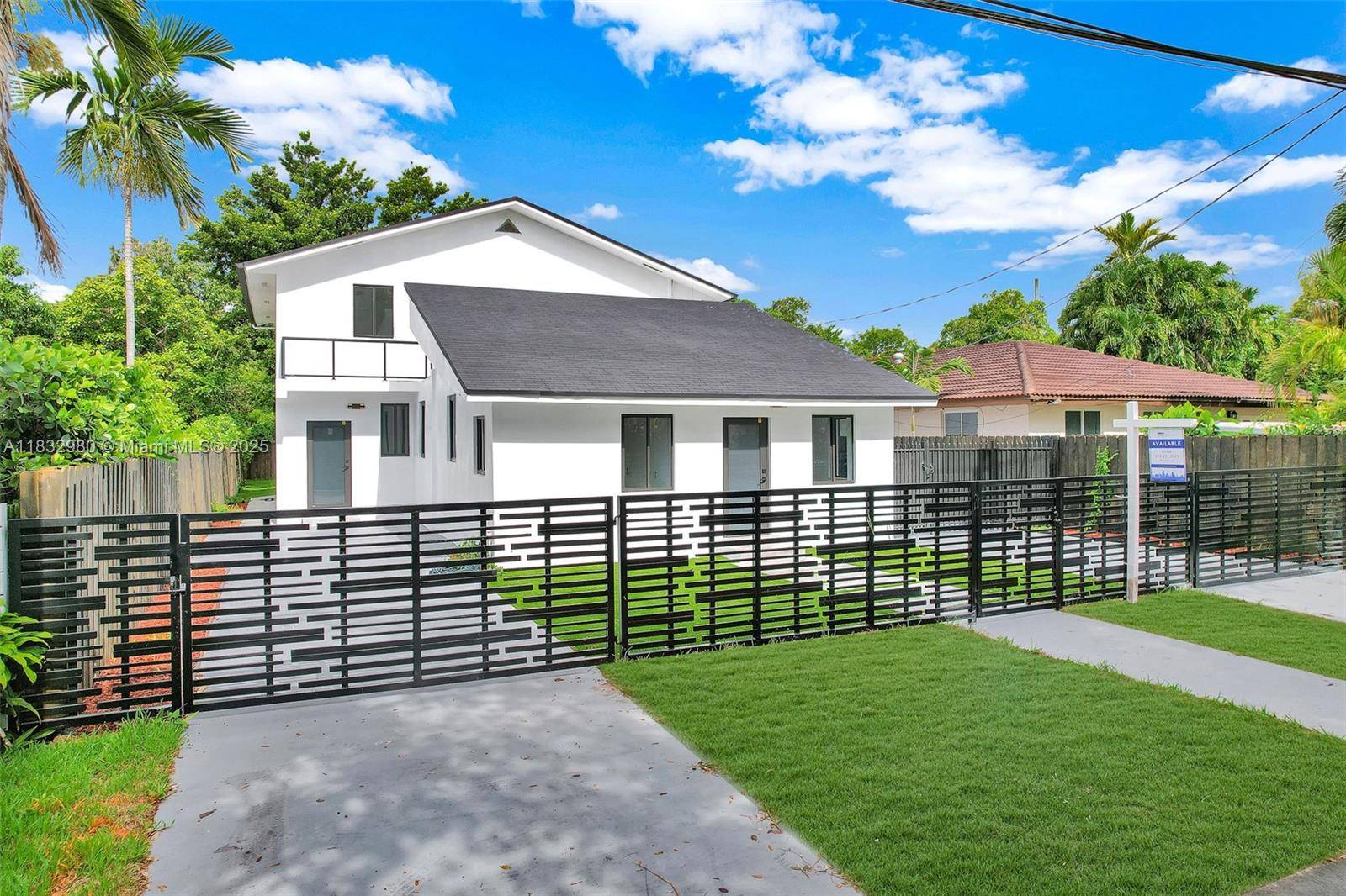 Miami, FL 33134,972 SW 44th Ave