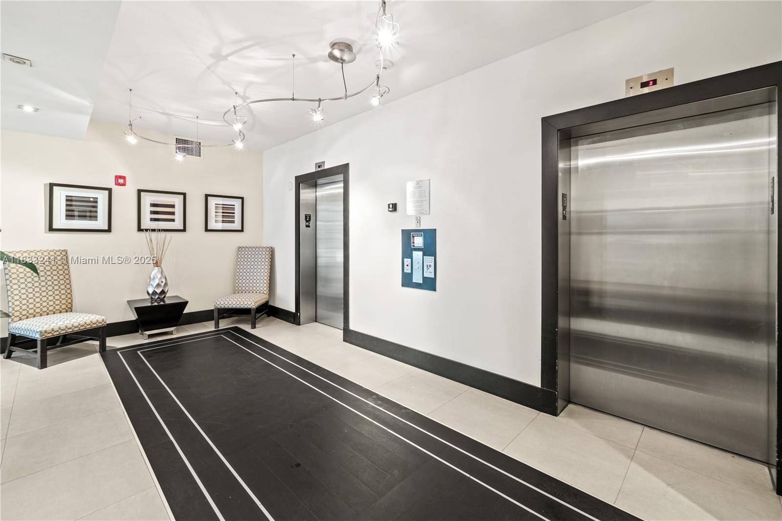 Coconut Grove, FL 33175,3339 Virginia #310