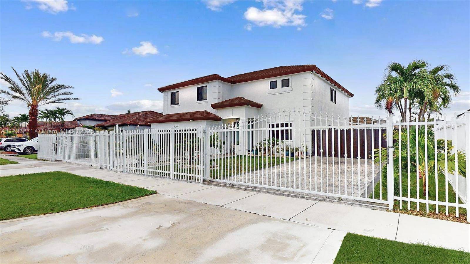Homestead, FL 33033,14235 SW 294th St