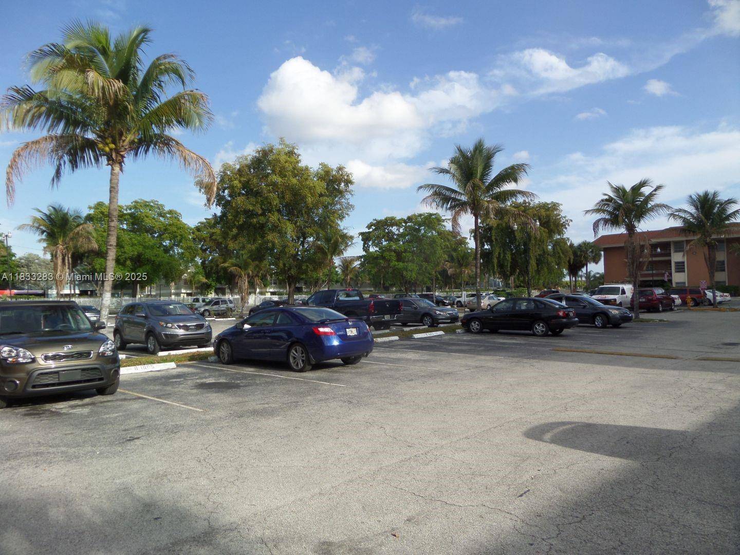 Hialeah, FL 33015,17530 NW 68th Ave #C4002