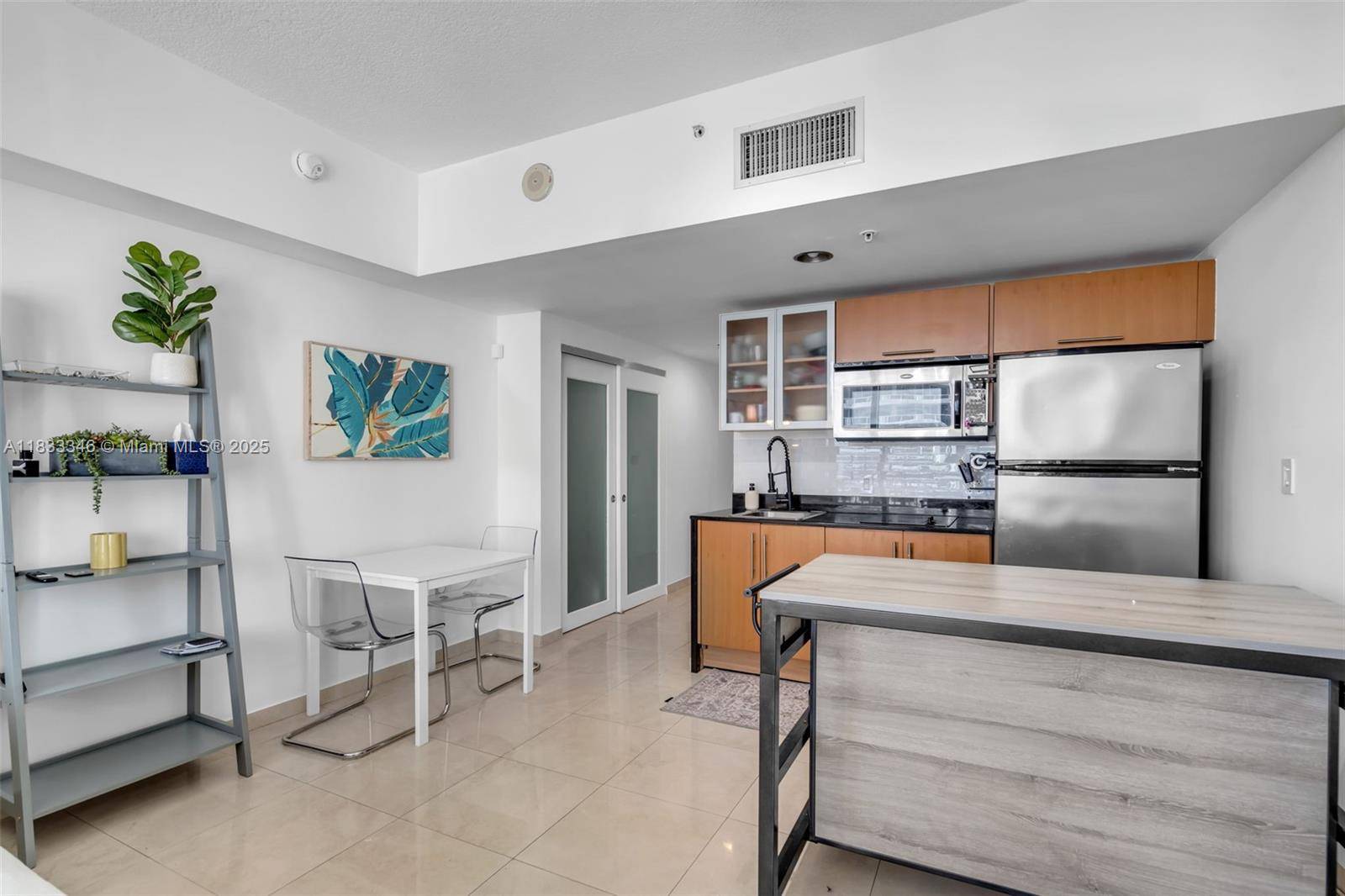 Miami, FL 33132,1750 N Bayshore Dr #1204