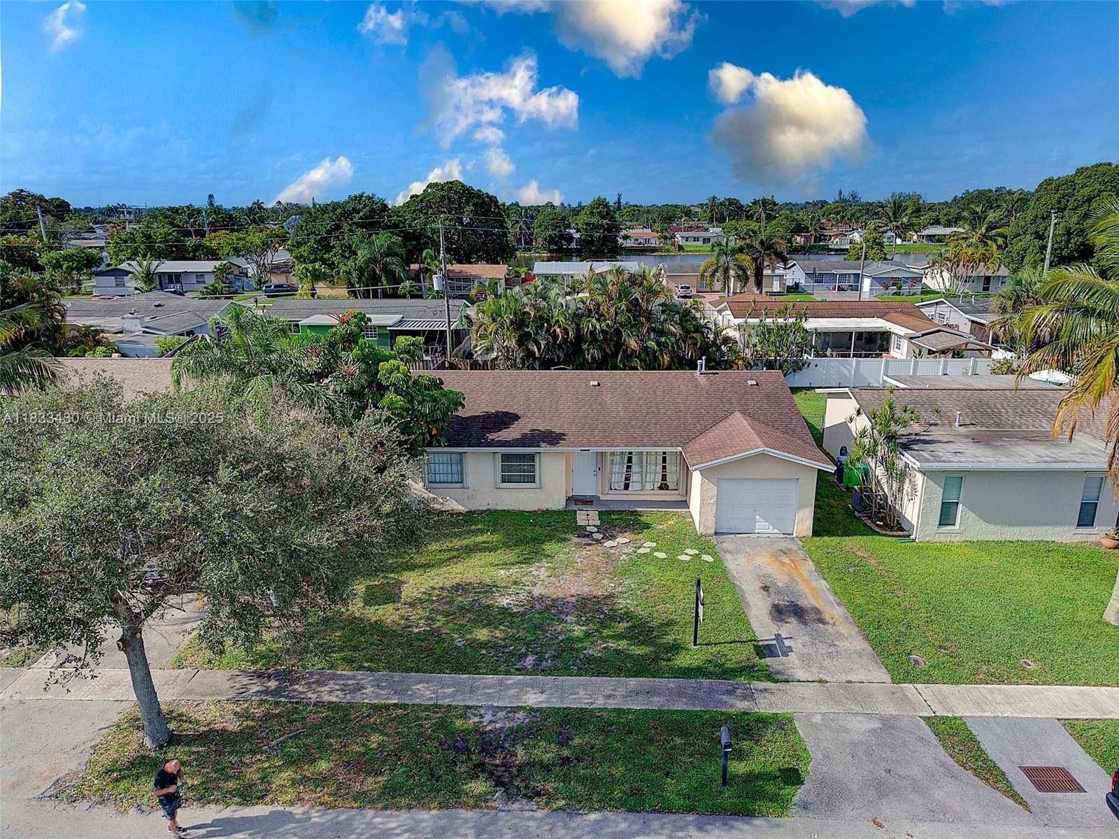 Sunrise, FL 33323,11540 NW 33rd St