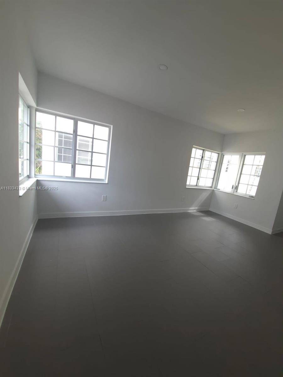 Miami Beach, FL 33139,1211 Euclid Ave #11